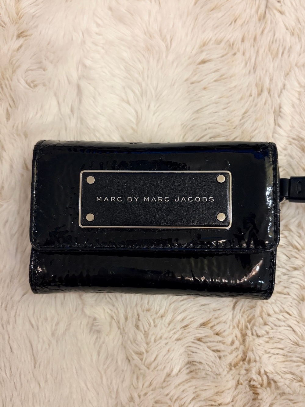 🖤 Marc by Marc Jacobs Black Patent Wristlet Wallet Y2K iPhone Case It Girl